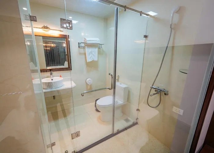 Khách sạn Topone 3*