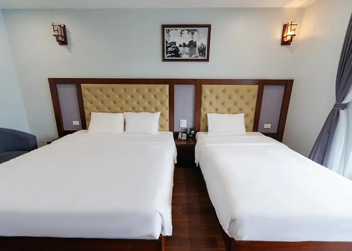 Khách sạn Topone 3*