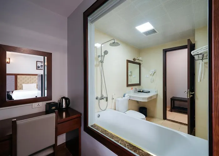 Khách sạn Topone 3*
