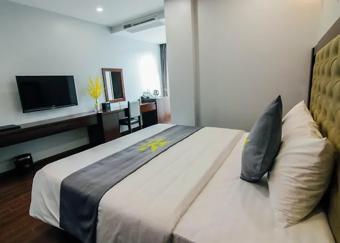 Topone Khách sạn Hạ Long