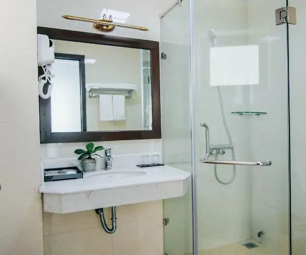 Topone Khách sạn Hạ Long