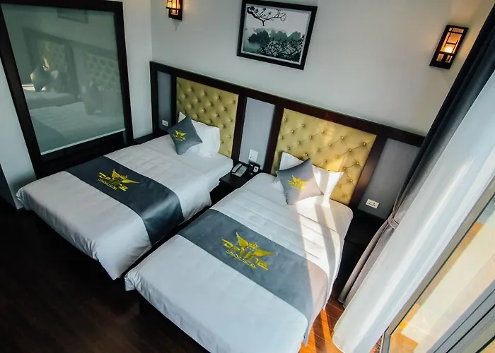 Topone Khách sạn Hạ Long