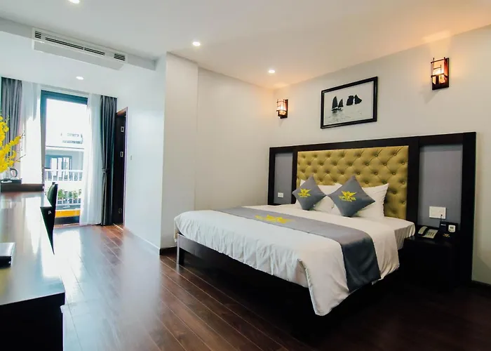 Topone Hạ Long